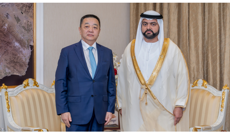 ЭЛЧИН САЙД Ш.ОДОНБААТАР АРАБЫН НЭГДСЭН ЭМИРАТ УЛСЫН ФУЖАЙРА ЭМИРАТЫН УГСАА ЗАЛГАМЖЛАХ ХАНХҮҮ МУХАММАД БИН ХАМАД БИН МУХАММАД АЛЬ-ШАРГИ-ТАЙ УУЛЗАВ